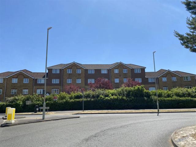 Apartment at Peter Candler Way, Ashford