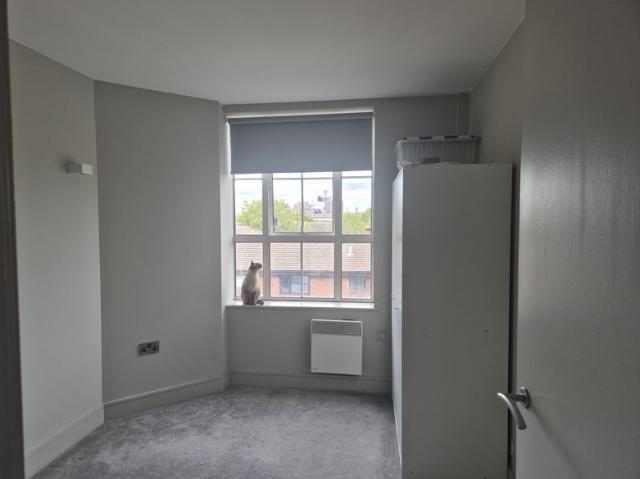 Apartment at Peckham Grove, Greater London