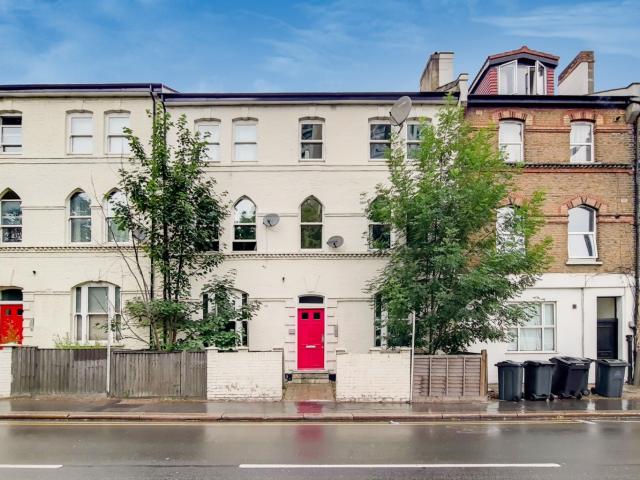 Apartment at Penge Road, Greater London