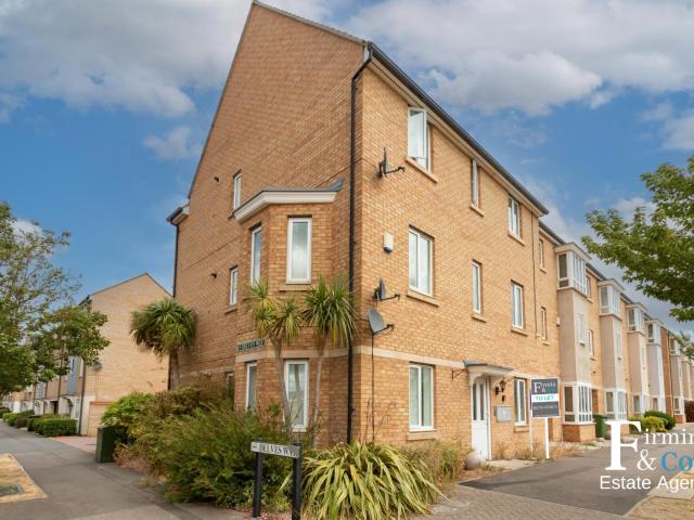 Apartment at Penrhyn Road, London