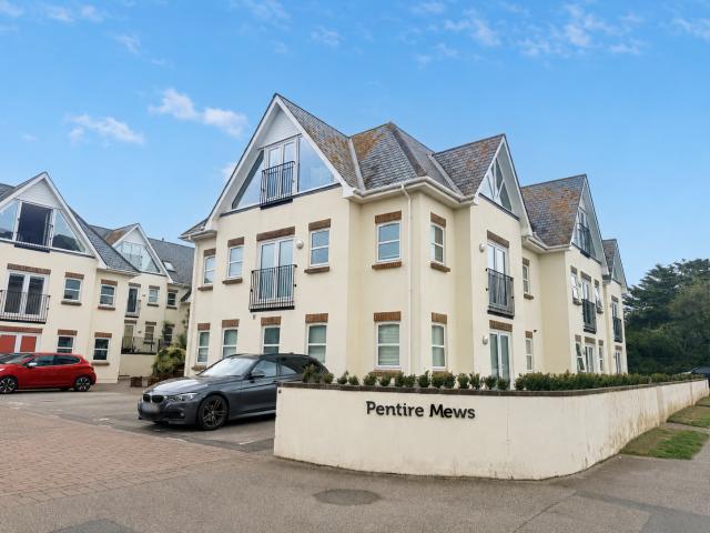 Apartment at Pentire Crescent, Newquay