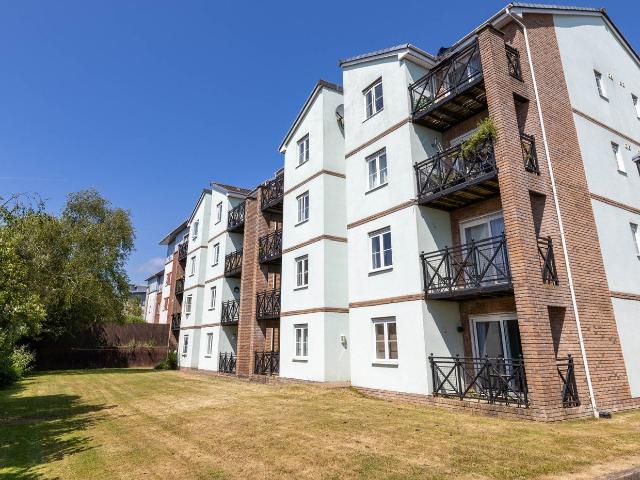 Apartment at Pentland Close, Cardiff