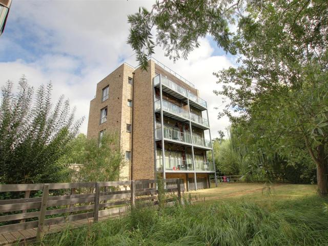 Apartment at Pepys Court, Cambridge