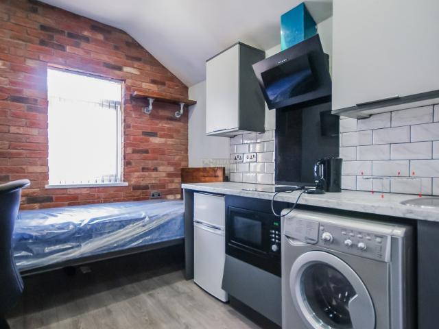 Apartment at Pershore Road, Birmingham