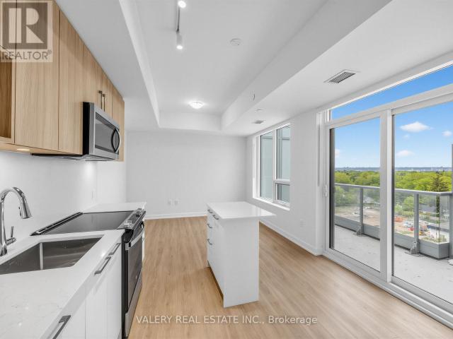 apartment at PH01 500 PLAINS ROAD E, Burlington, Ontario, L7T0C8