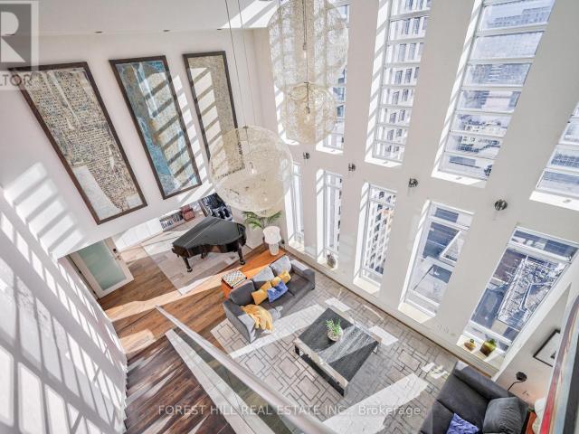 apartment at PH2701 – 8 COLBORNE STREET