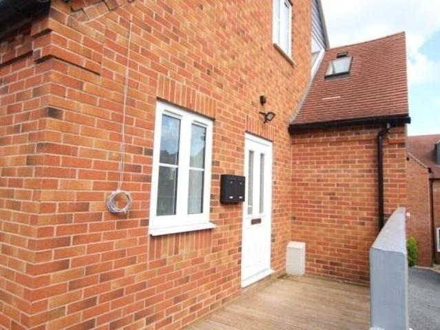 Apartment at Pickersleigh Avenue, Malvern