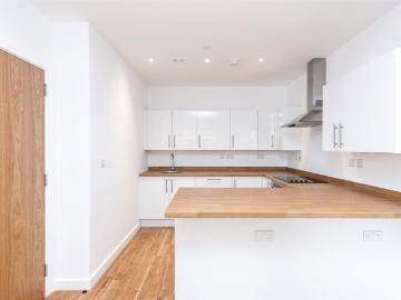 Apartment at Pier Approach Road, Gillingham