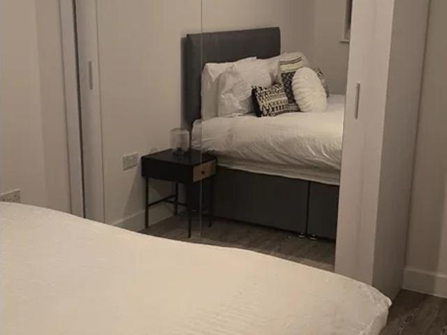 Apartment at Pinder Road, Greater London