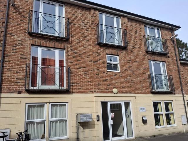 Apartment at Pines Close, Wincanton