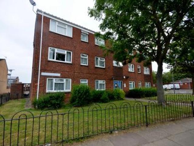 Apartment at Pinewood Crescent, Grimsby