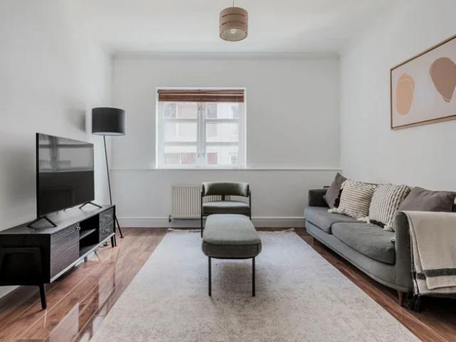 Apartment at Plumbers Row, Greater London
