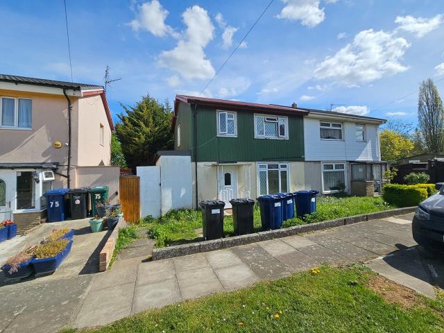 Apartment at Prayle Grove, Greater London