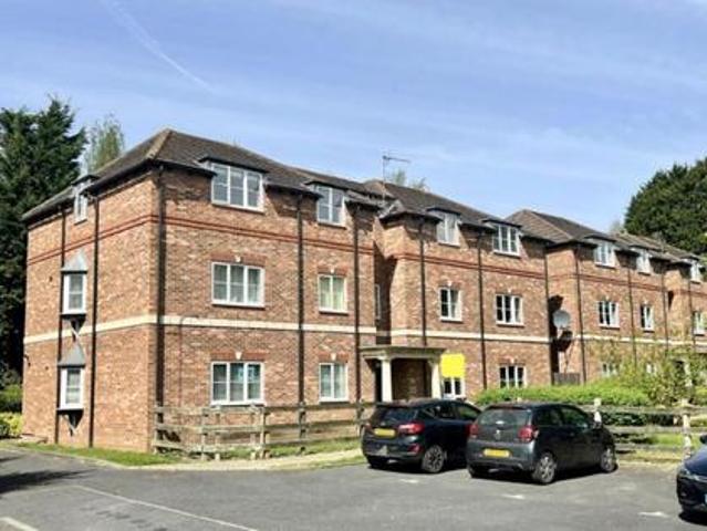 Apartment at Priory Gardens, Birmingham