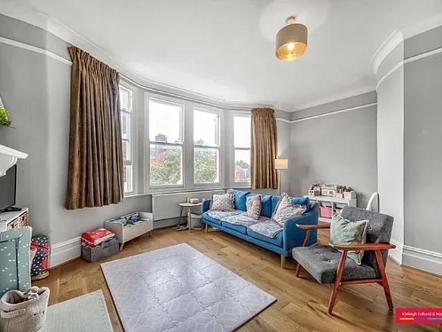 Apartment at Princes Lane, Greater London