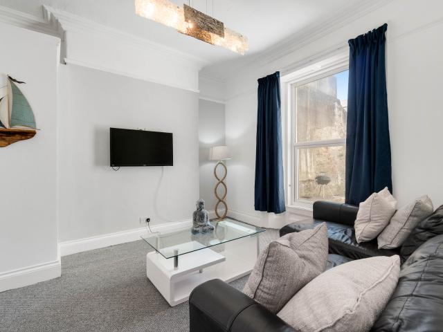 Apartment at Prospect Street, Plymouth