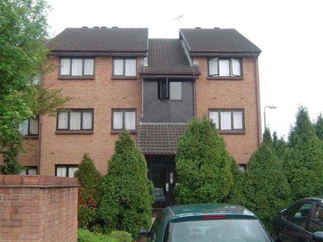 Apartment at Pycroft Way, London
