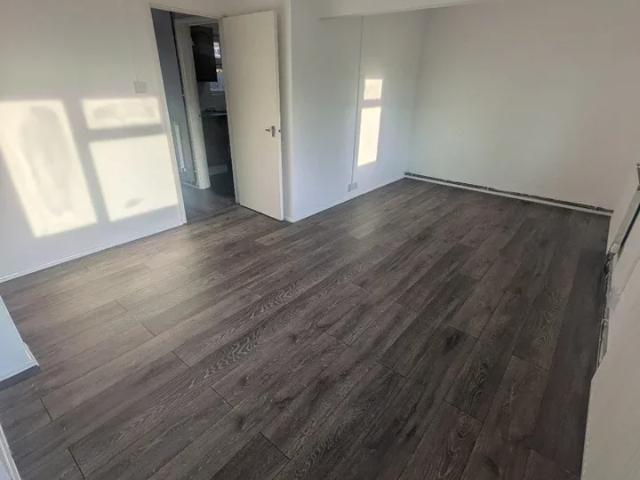Apartment at Quaker Drive, Tunbridge Wells