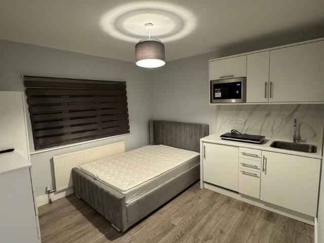 Apartment at Quantock Gardens, Greater London