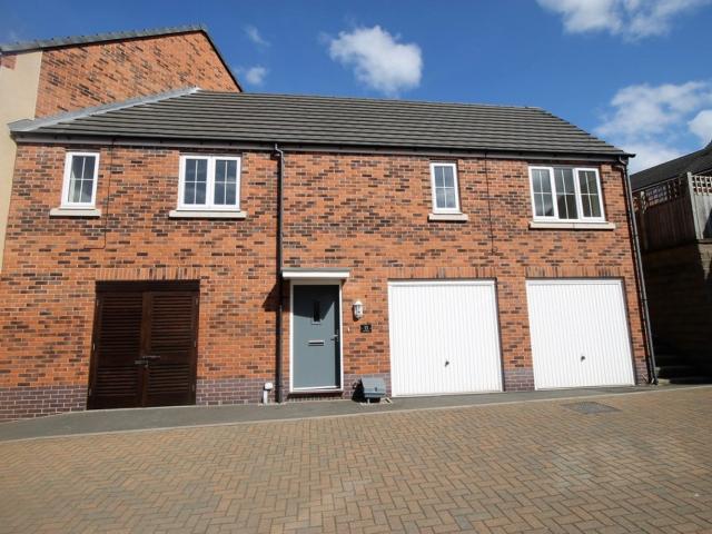 Apartment at Queen Elizabeth Road, Nuneaton and Bedworth