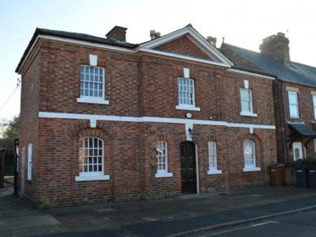 Apartment at Queen Street, Melton