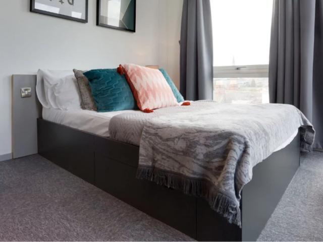 Apartment at Queen Street, Exeter