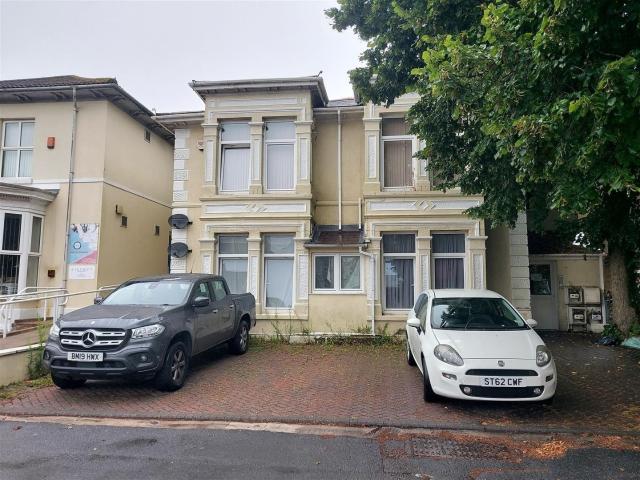 Apartment at Queen Victoria Road, Llanelli
