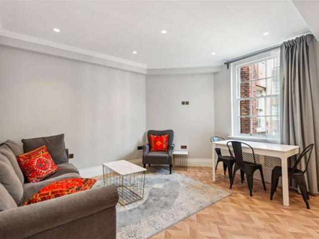 Apartment at Queensway, City of Westminster