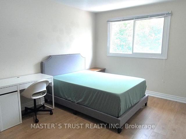 apartment at RM 1 95 ORSETT STREET, Oakville, Ontario, L6H2P1