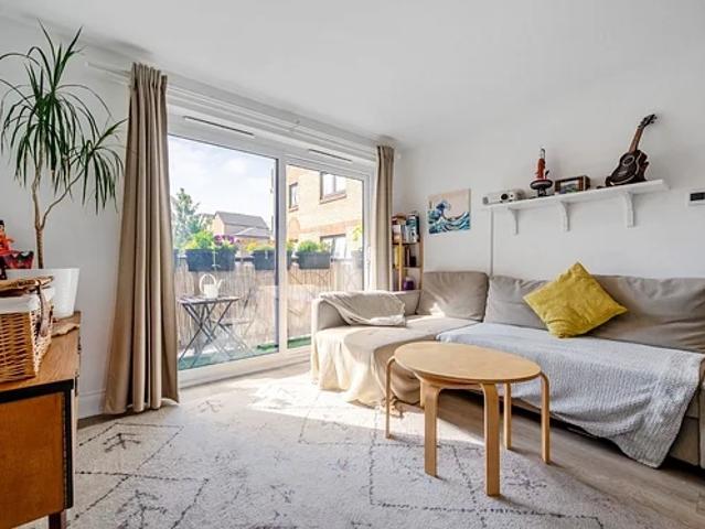 Apartment at Rotherhithe Street, Greater London