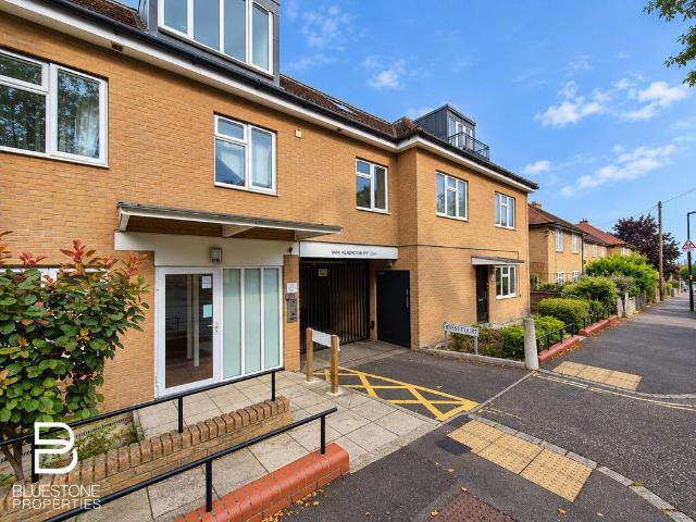 Apartment at Rouse Gardens, Greater London