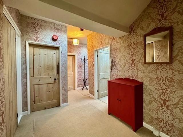 Apartment at Royal York Crescent, Bristol