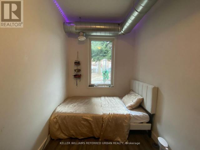 apartment at ROOM 3 344 BARTLETT AVENUE N, Toronto, Ontario, M6H3G7