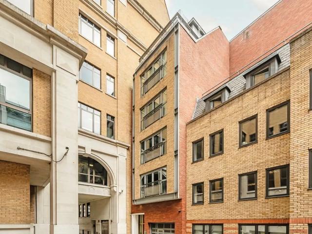 Apartment at Rose and Crown Yard, City of Westminster