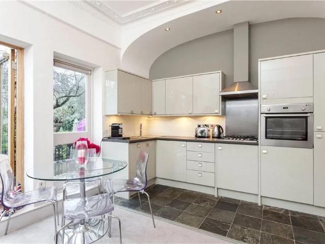 Apartment at Rostrevor Road, Greater London