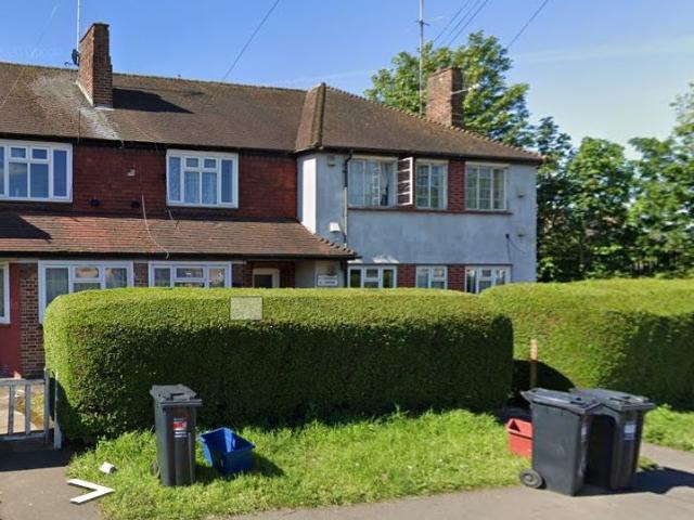 Apartment at Ravensdale Road, Greater London