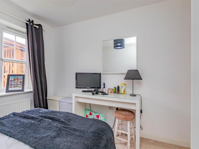 Apartment at Raddlebarn Road, Birmingham