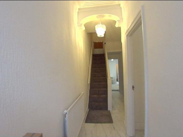 Apartment at Railway Street, Cardiff
