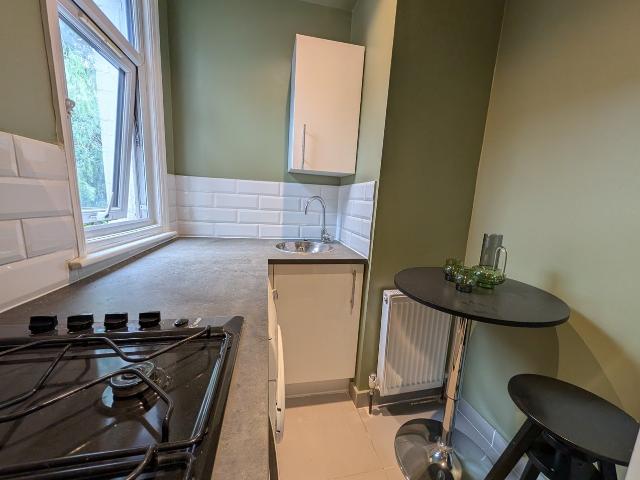 Apartment at Raleigh Road, Greater London