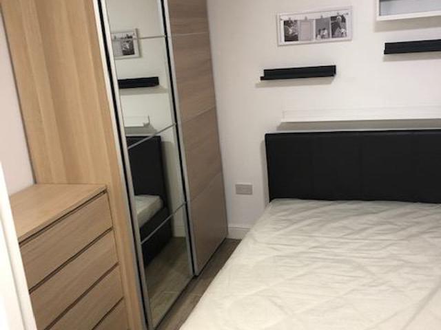 Apartment at Raleigh Road, Greater London