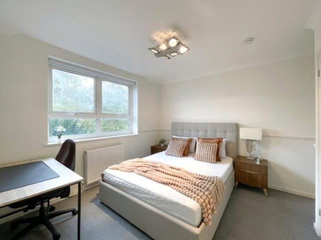 Apartment at Randolph Avenue, City of Westminster