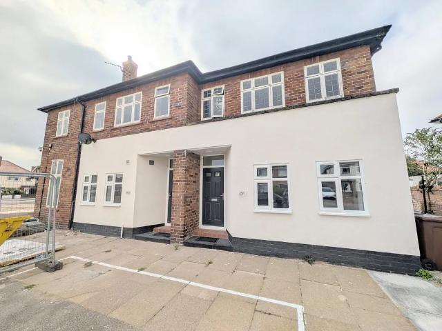 Apartment at Ranelagh Drive, Southport