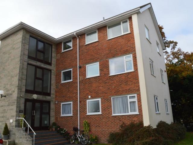Apartment at Redhill Court, Bournemouth