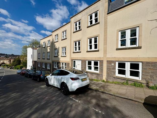 apartment at Redland, Hampton Road, BS6 6HJ
