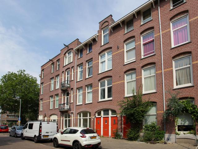 Apartment at Reinaert de Vosstraat 4 H, 1055 CM Amsterdam, Netherlands