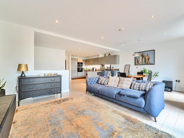 Apartment at Reminder Lane, London
