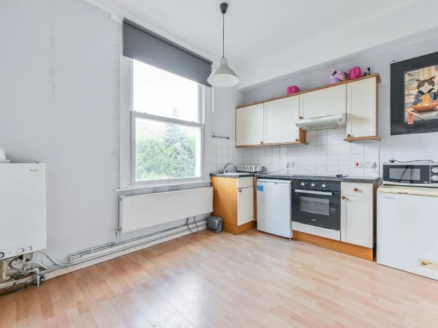 Apartment at Ritherdon Road, Greater London