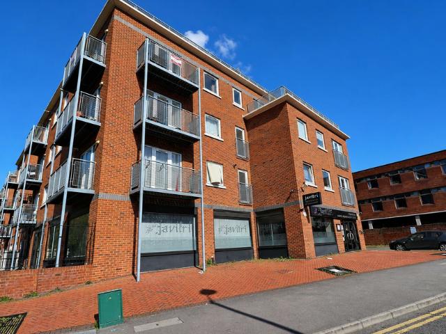 apartment at Riverbank Point, Uxbridge