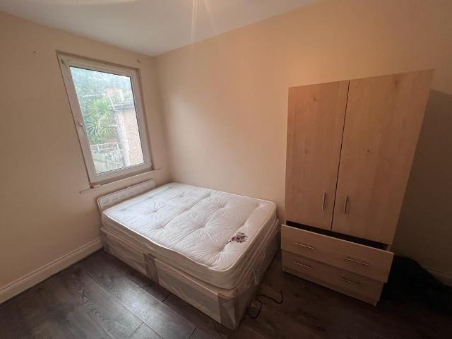 Apartment at Riverdale Road, Greater London