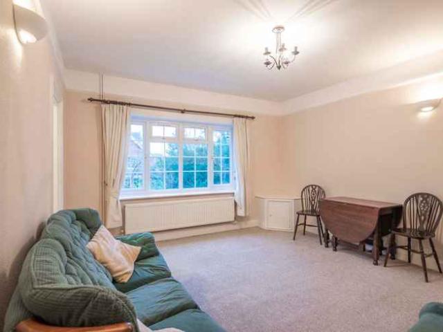apartment at Riverside Flat, Goring on Thames, RG8 9AB
